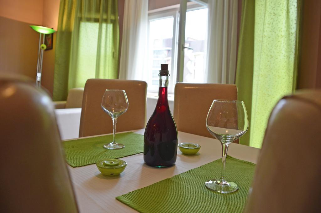 Apartments Vila Врдник Экстерьер фото