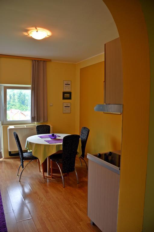 Apartments Vila Врдник Экстерьер фото