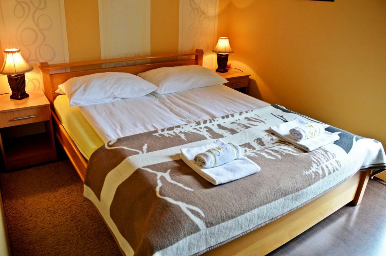 Apartments Vila Врдник Экстерьер фото